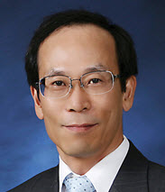 Professor Lee Sin-Doo