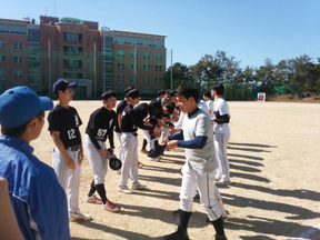 First round of the Baseball match (October 3)