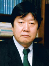 picture of Professor Oh